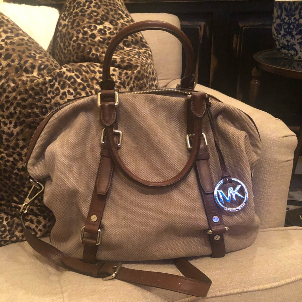 Michael Kors purse